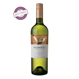 Montes Limited Selection Sauvignon Blanc 2023 – premium Chilean white wine from Leyda Valley with citrus, tropical fruit & ocean minerality; crisp, refined, coastal elegance.