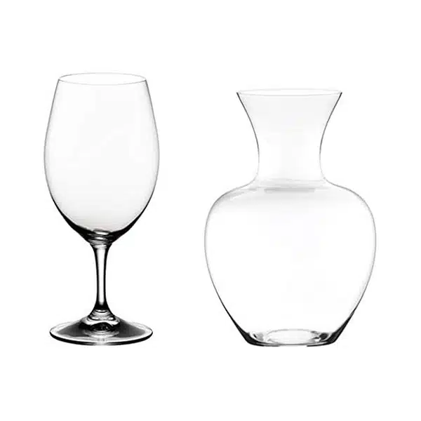 Riedel Ouverture + Gift Set – six versatile Ouverture Magnum glasses plus decanter in elegant Riedel gift box.